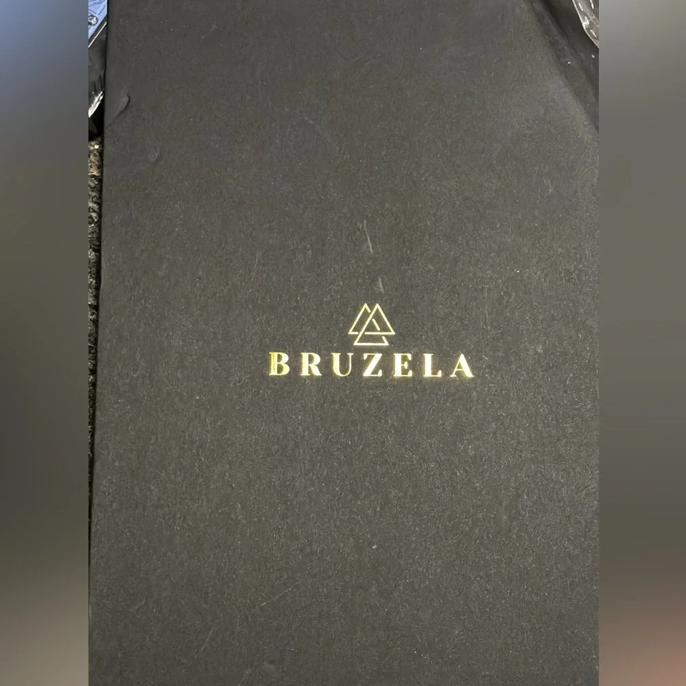 New in gift box Bruzela hard cover lined notebook blue